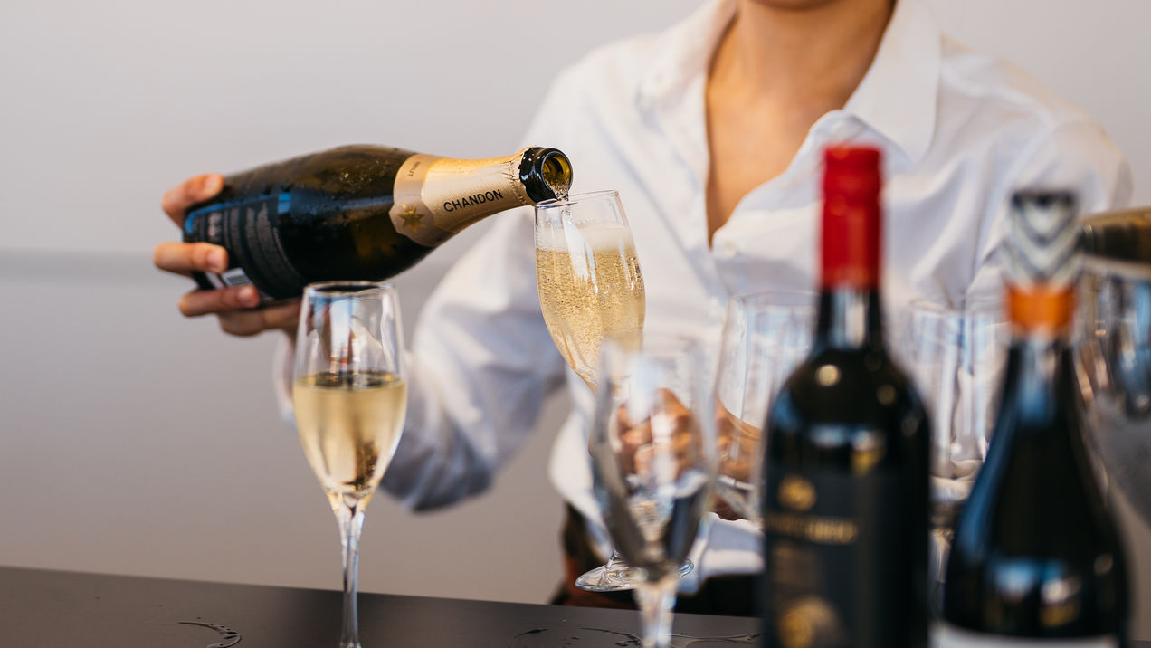 Champagne dans le salon Pit Entry lors du Grand Prix d'Australie