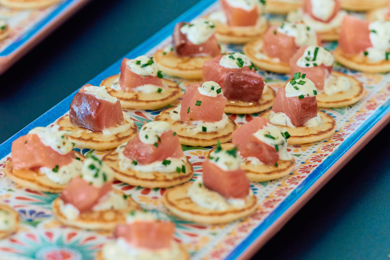Une cuisine haut de gamme servie dans le Sky View Racing Lounge lors du Grand Prix de Barcelone