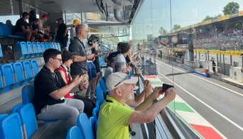 Race Club-guests on the dedicated grandstand