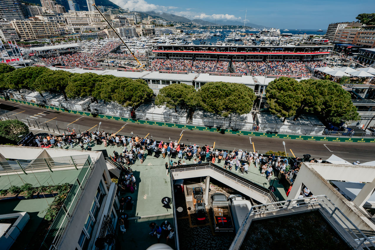 Blick auf die VIP-Terrasse von Corner 33 von oben - Monaco GP