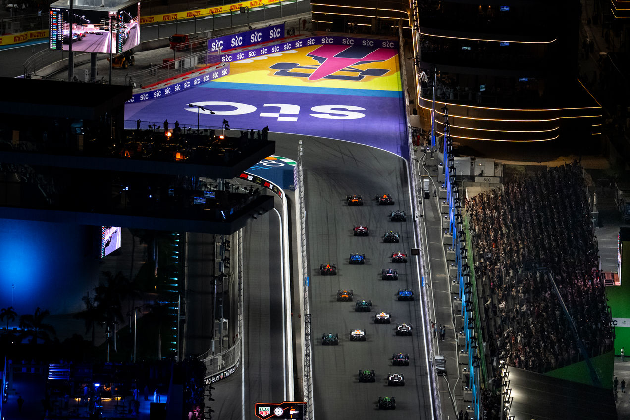 The F1 cars heading to the first corner of the circuit, photographed from above