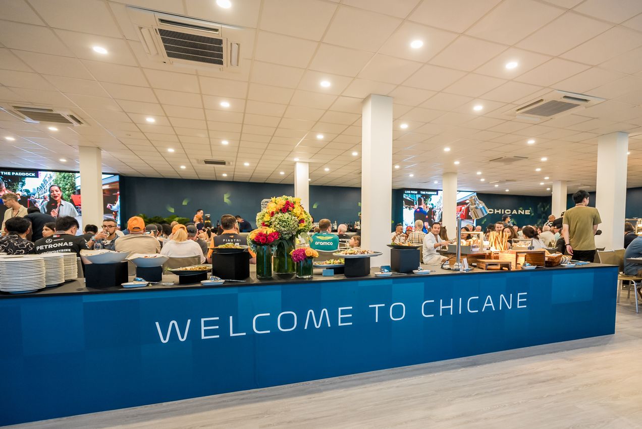 Eten geserveerd in de Lounge @ Turn 3