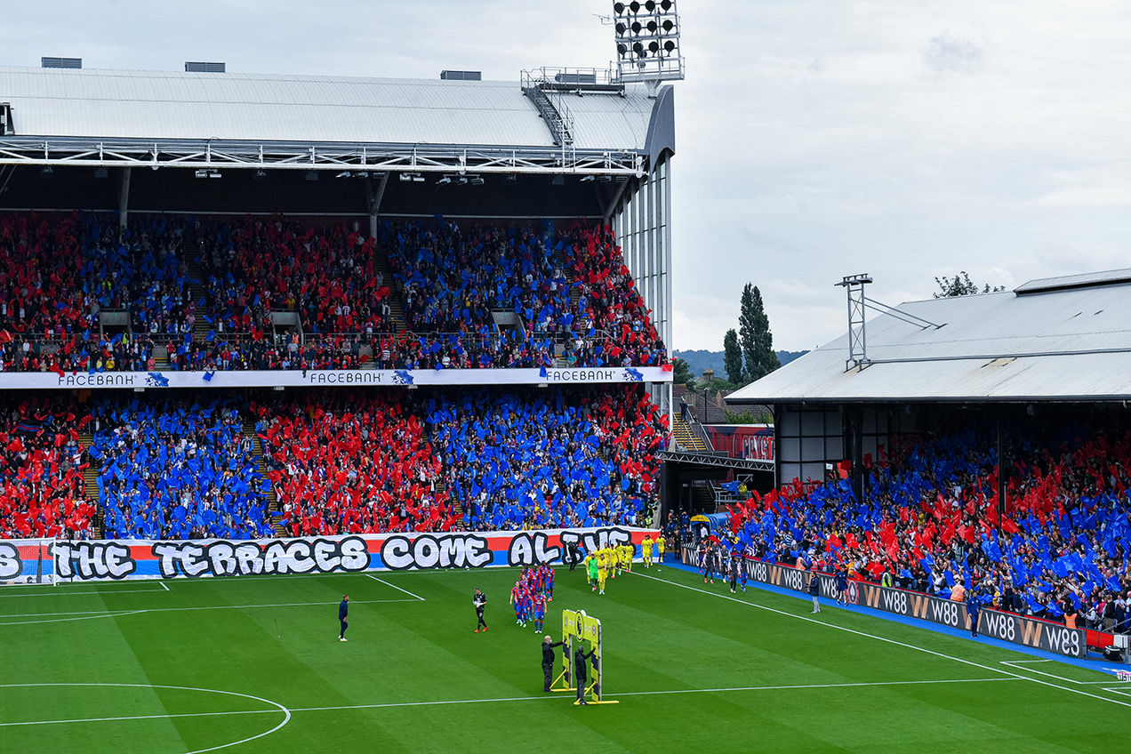 Crystal palace stadium fans