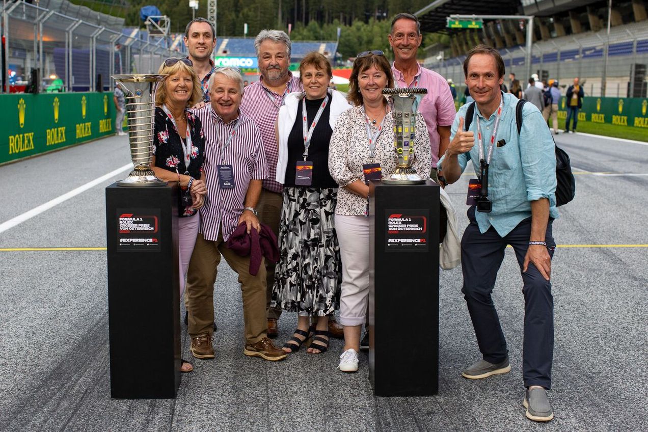 Foto kampioenschapstrofee op Red Bull Ring tijdens het F1 Experience-weekend