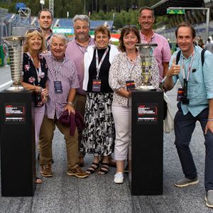 Foto kampioenschapstrofee op Red Bull Ring tijdens het F1 Experience-weekend