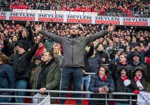 Royal Antwerp supporters
