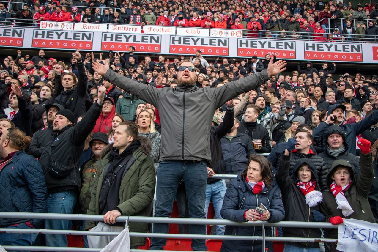 Royal Antwerp supporters