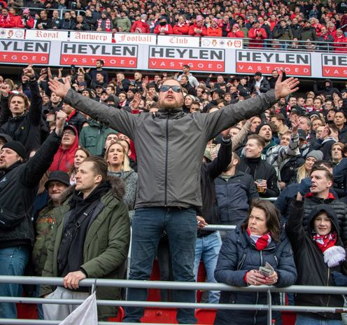 Royal Antwerp supporters