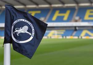 Corner flag Millwall