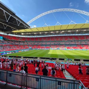wembley longside