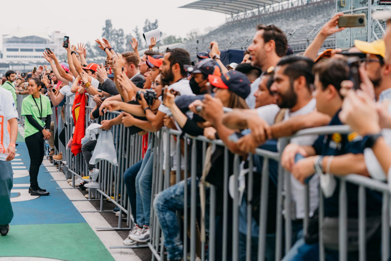 Excited fans during the Pit Lane Walk of the F1 Experiences weekend