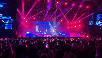 Access to the biggest artists on stage at the Abu Dhabi GP