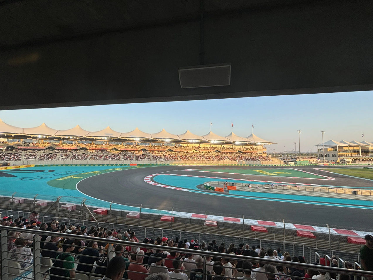 Abu Dhabi GP - north grandstand
