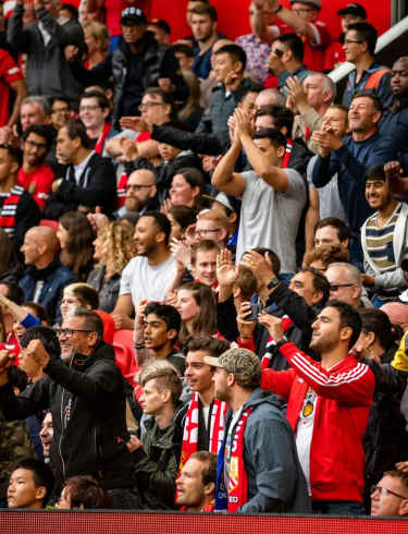 Cheering Manchester United fans