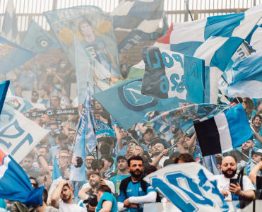 SSC Napoli Fans jubeln im Stadio Diego Armando Maradona