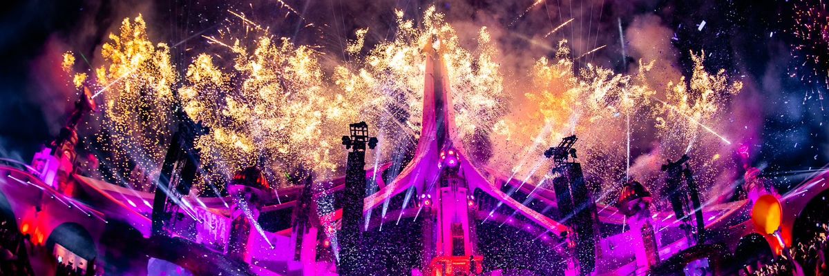 tomorrowland party