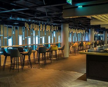 Wembley Lounge