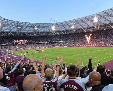 west ham fan cheer